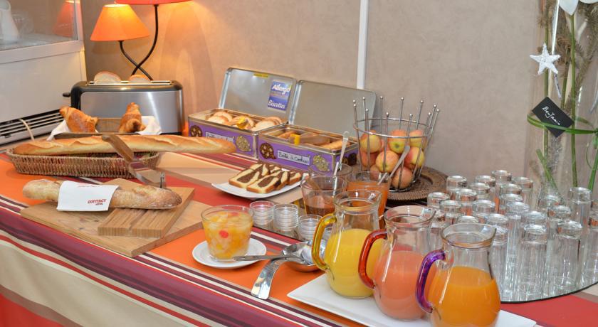 Hotel La Croix Blanche Tarbes Buitenkant foto