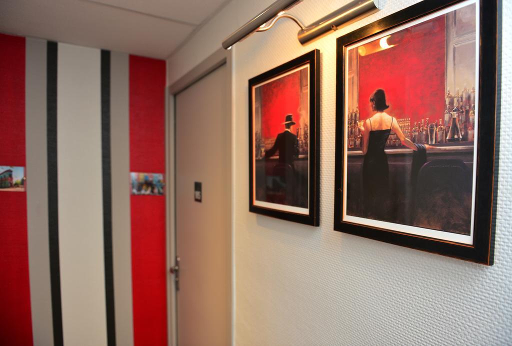 Hotel La Croix Blanche Tarbes Kamer foto